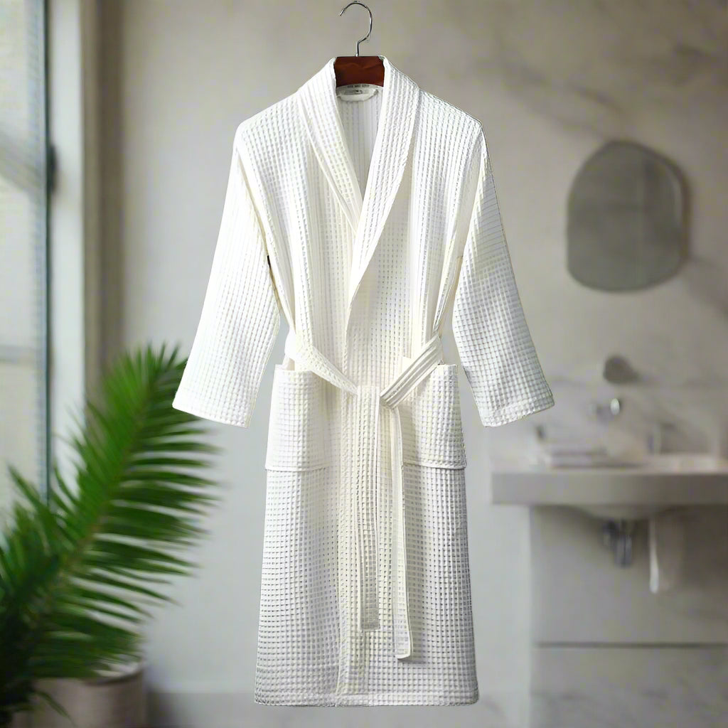 LuxeWeave Robe – Lightweight Unisex Bathrobe with Waffle Texture