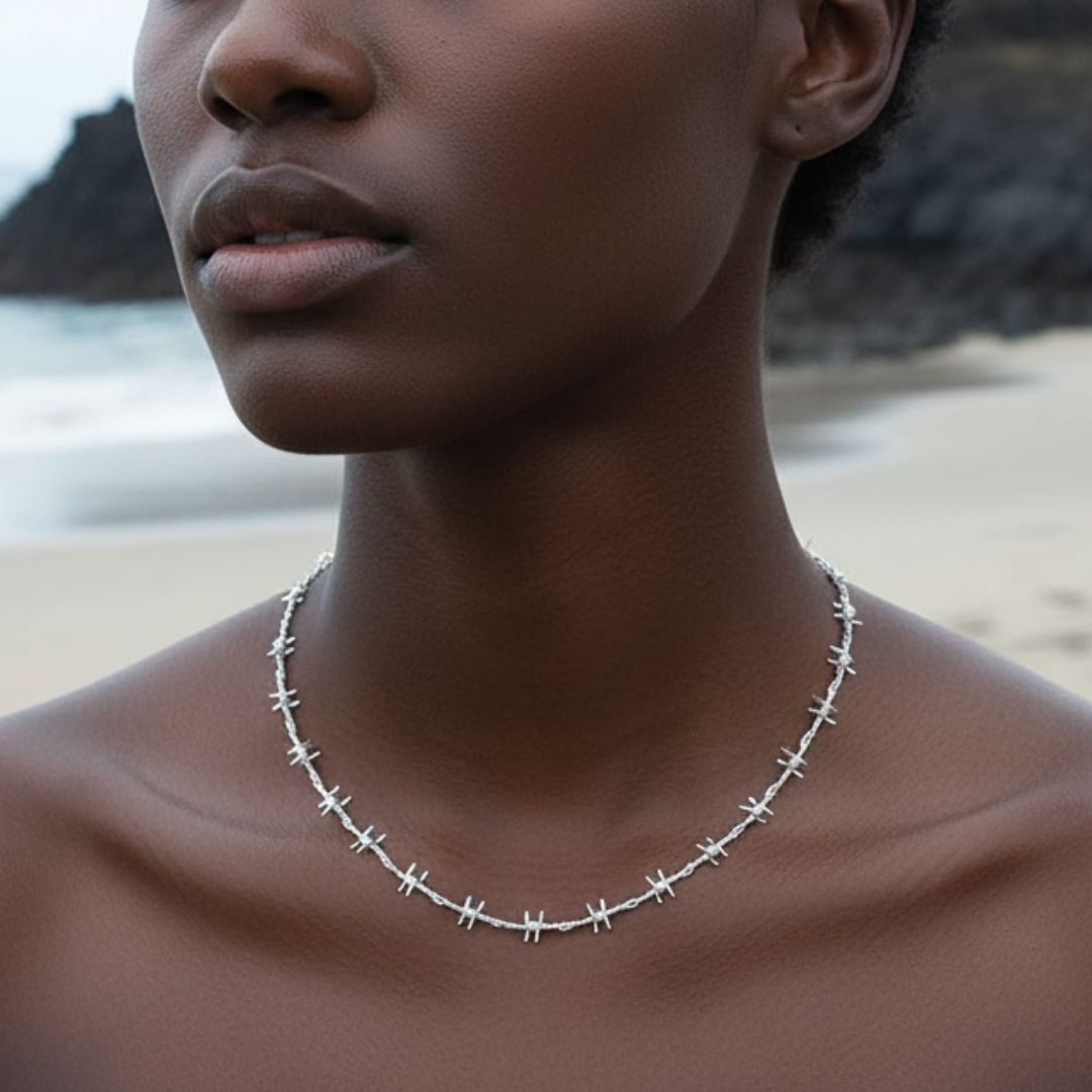 Prikkeldraad Choker Ketting - Verstelbaar Goud- of Rhodium Geplateerd Ontwerp