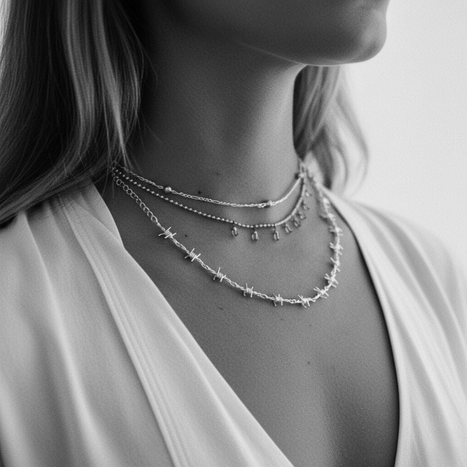 Prikkeldraad Choker Ketting - Verguld of Rhodium Geplateerd met Verlengstuk