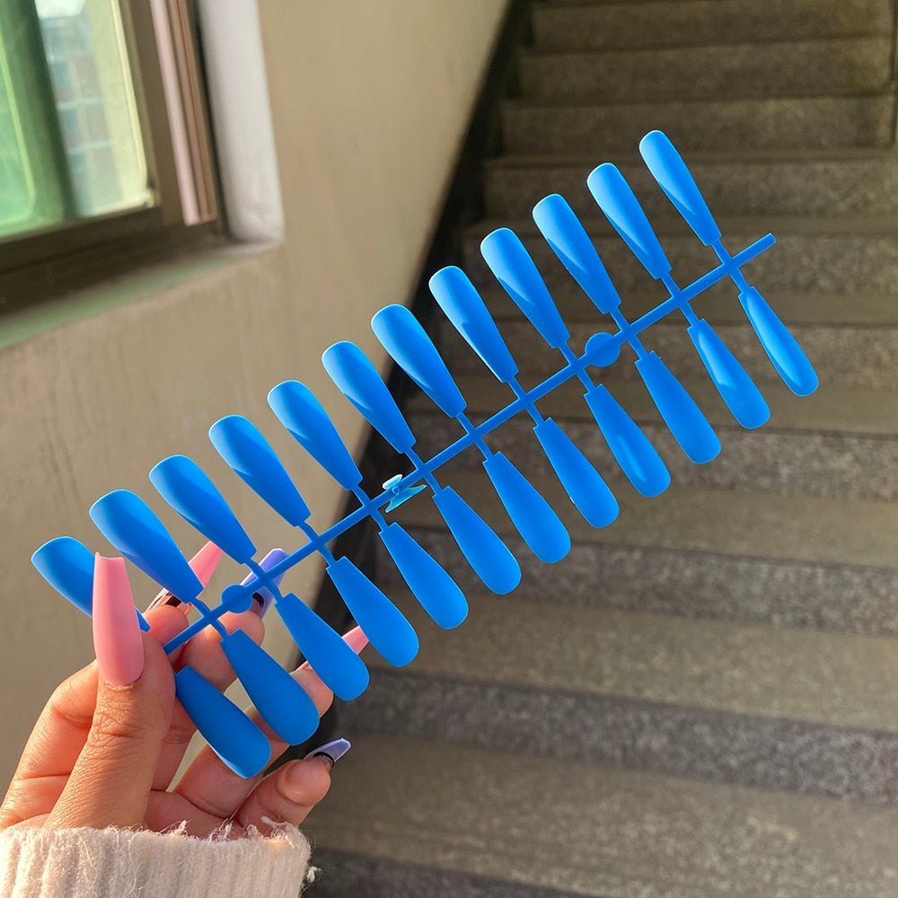 Variant image for Blue