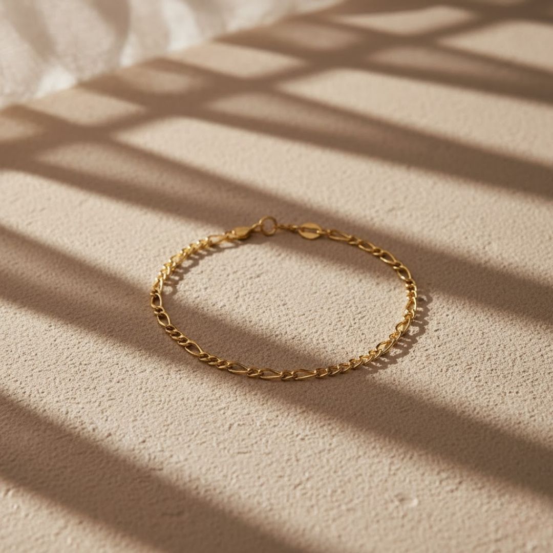 Elegant Mini Figaro Gouden Armband