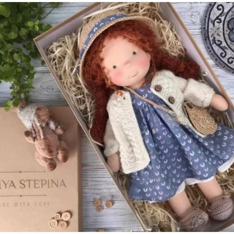 ELORA – Boneca Waldorf Feita à Mão em Algodão