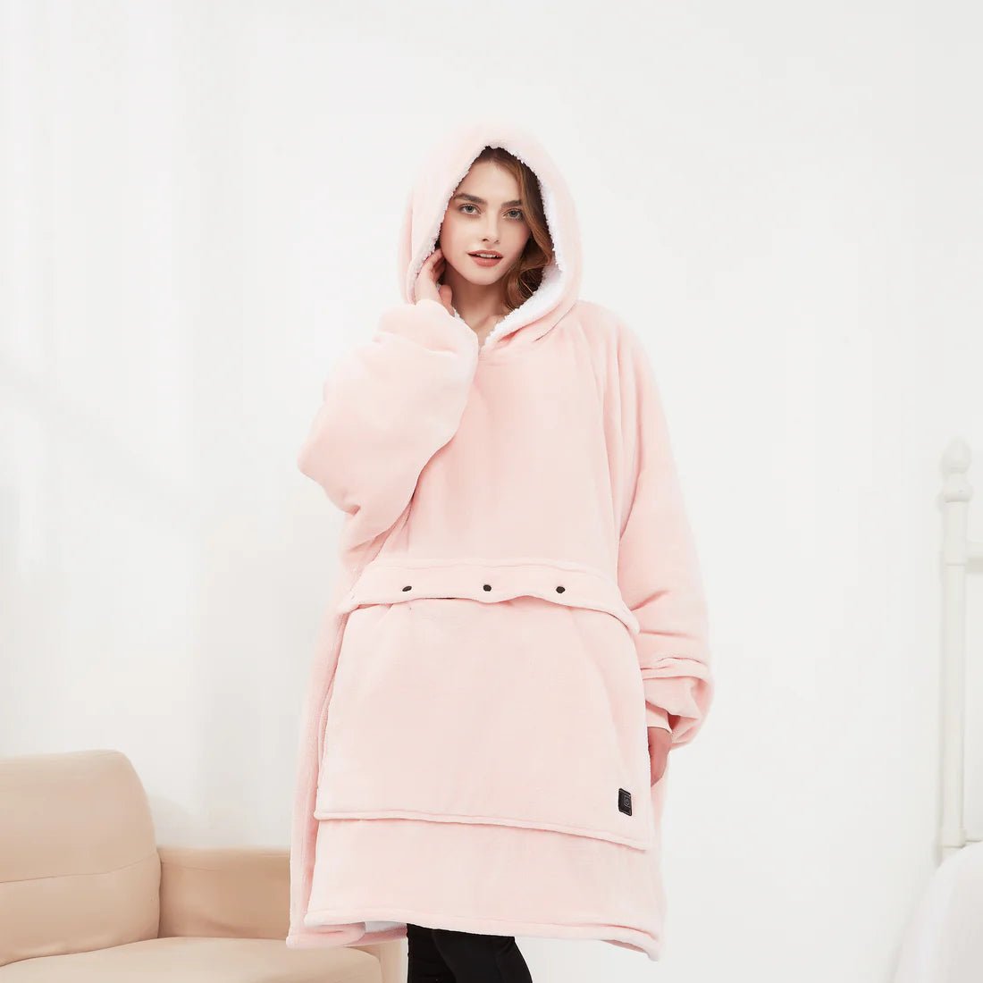 WarmHug - Oversized Hooded Heated Blanket with USB Self-Heating Technology 10
