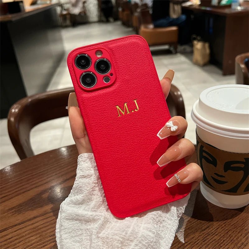 LEATHIQUE – Funda personalizada de cuero para iPhone con iniciales