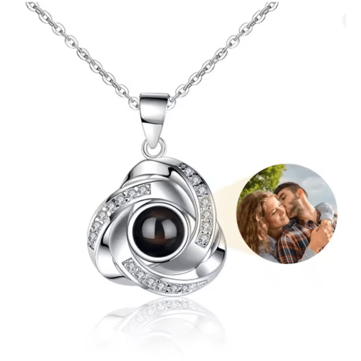 MEMORIA – Collar personalizado con proyección de foto y colgante en forma de corazón