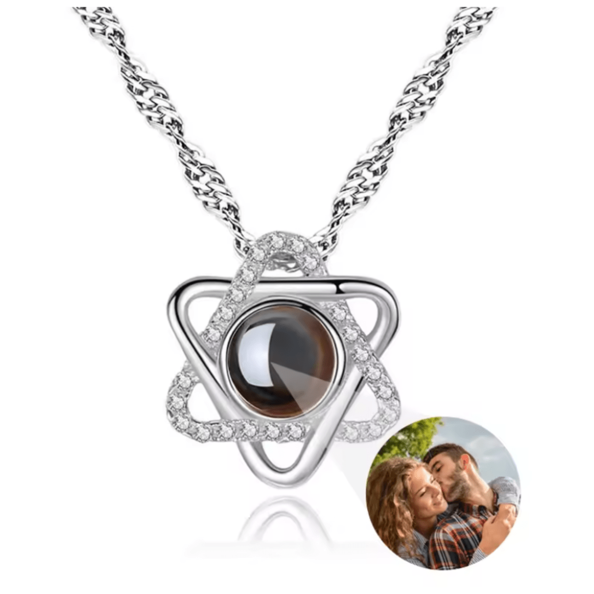 MEMORIA – Collar personalizado con proyección de foto y colgante en forma de corazón