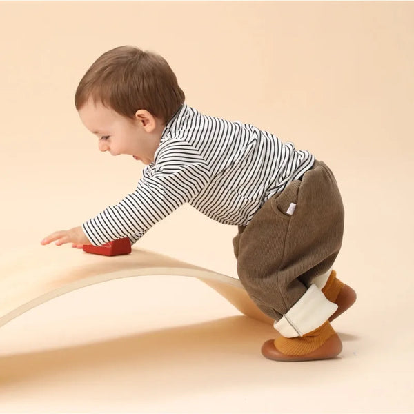 TinySteps Grip Socks - Calzini antiscivolo per bambini con suola in gomma per primi passi in sicurezza