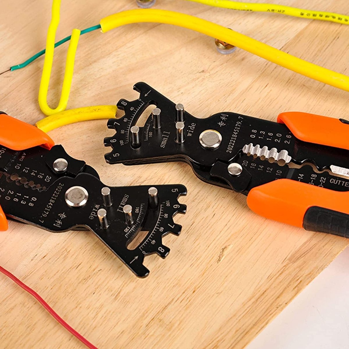 5-in-1 Multifunctional Tool for Electrical Work – Wire Stripper, Cutter, Crimper, and Bender in Durable Chromium Vanadium Steel-5