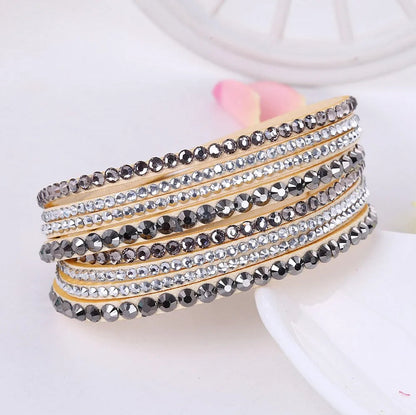 ELEGANT WRAP BRACELET - Kunstleder mit funkelnden Kristallen für Frauen