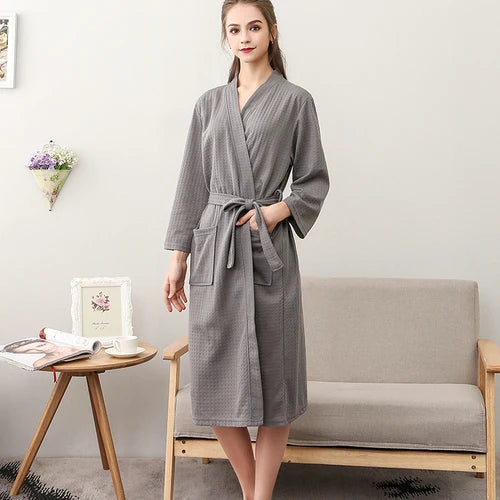 CottonWave – Unisex Waffle Bathrobe Made of 100% Cotton