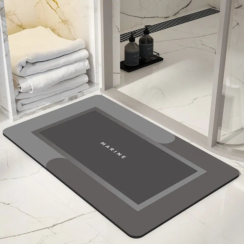 SafeTread – Quick-Drying Non-Slip Bathroom Mat for Comfort & Safety