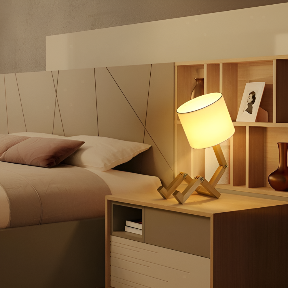 LUMIBOT – Flexible Wooden Lamp for Personalized Lighting
