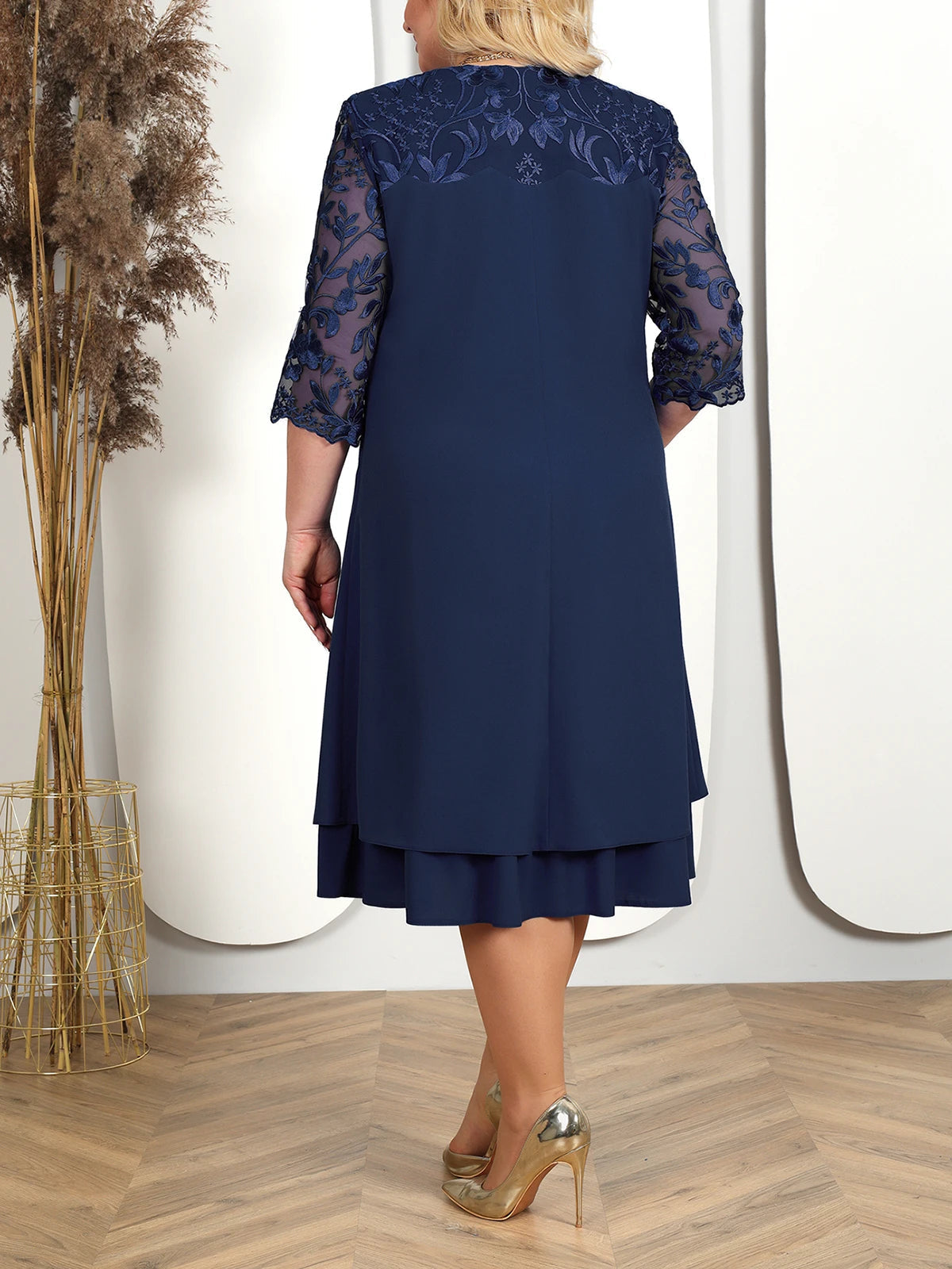 GRACE GALA DRESS - Elegante abito da banchetto ricamato in taglie forti