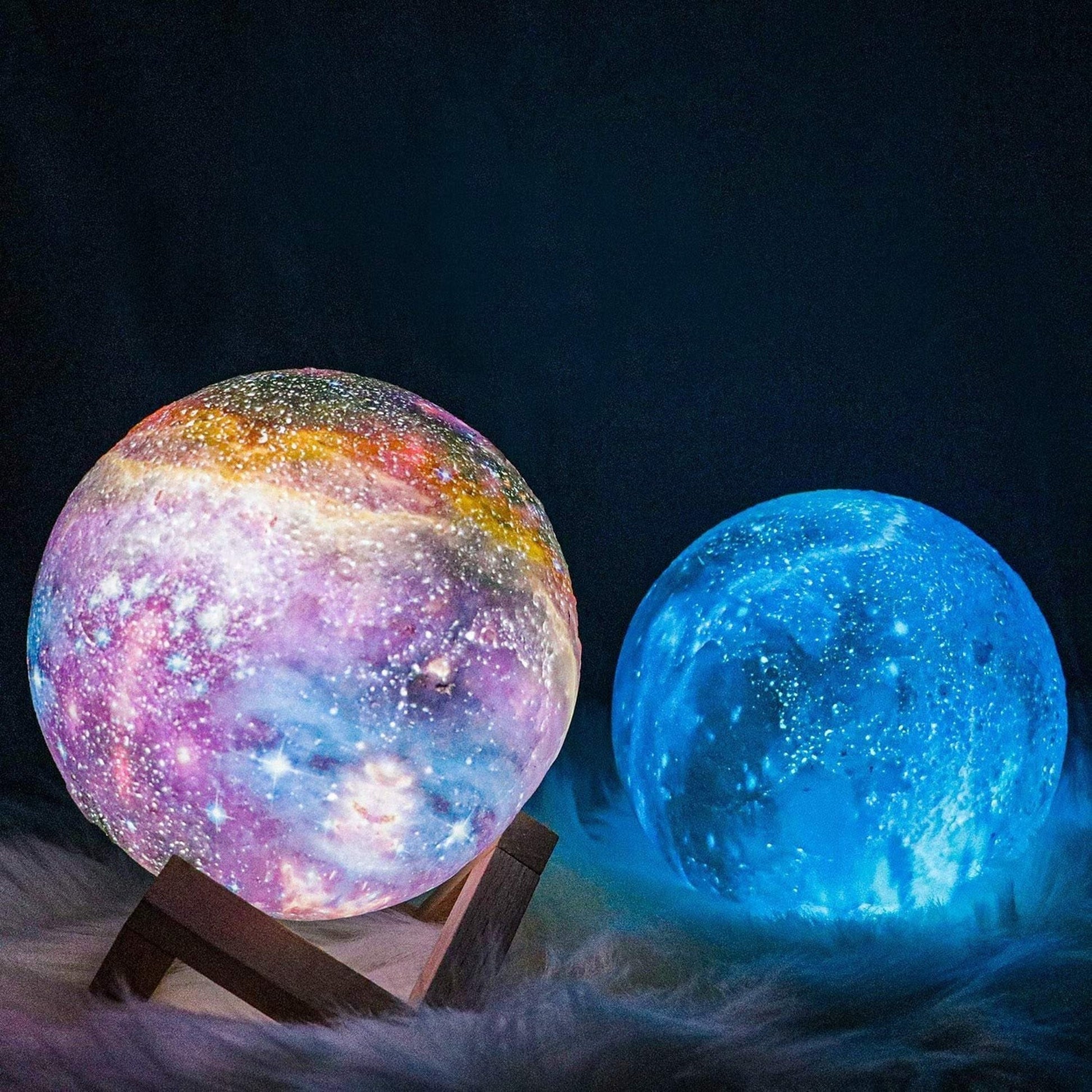 Galaxy Moonlamp-3D moon lamp with 16 colors & wood stand 0