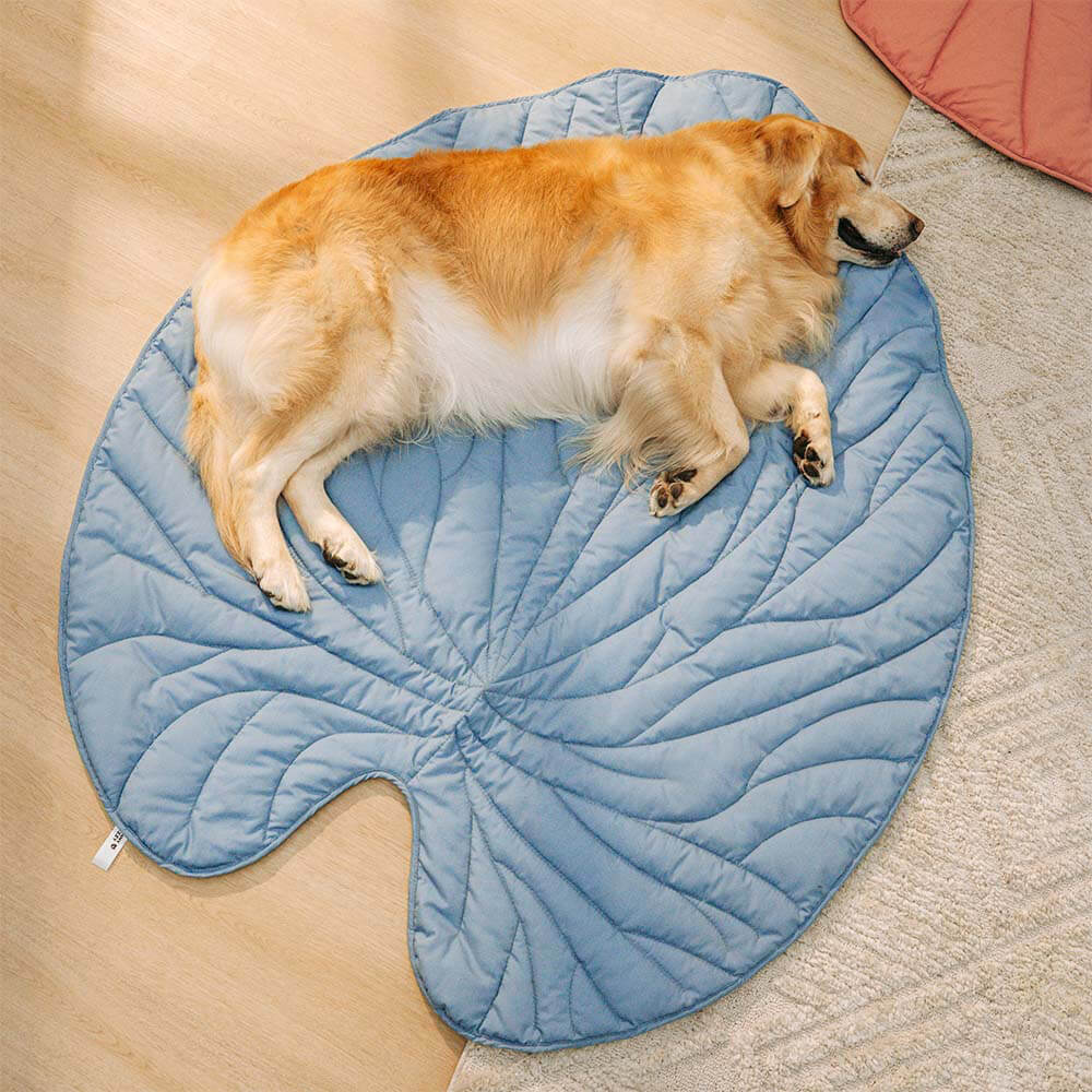 Leaf-shaped dog blanket for large dogs-machine washable, versatile and stylish, cotton polyester, 107-130 cm 10