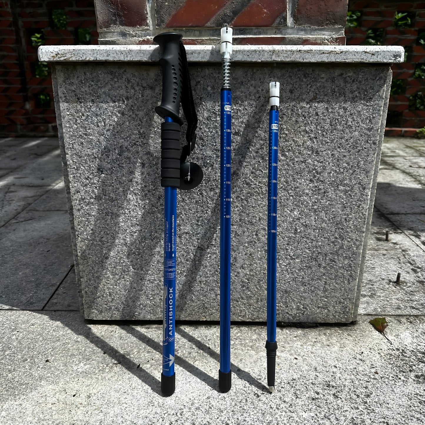 HIKEMASTER PRO – Lightweight Adjustable Trekking Poles for Outdoor Adventures