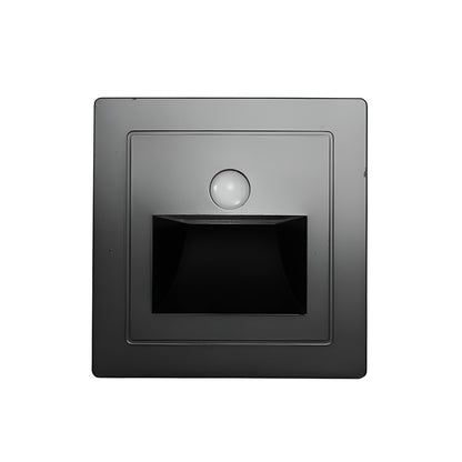Lampada da parete LumiStep con sensore di movimento - Elegante illuminazione di sicurezza per interni