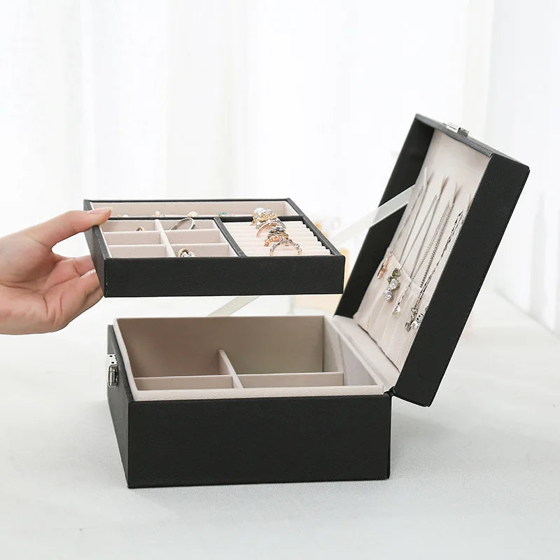 LuxeWood – Elegante Scatola per Gioielli in Legno con Pelle PU