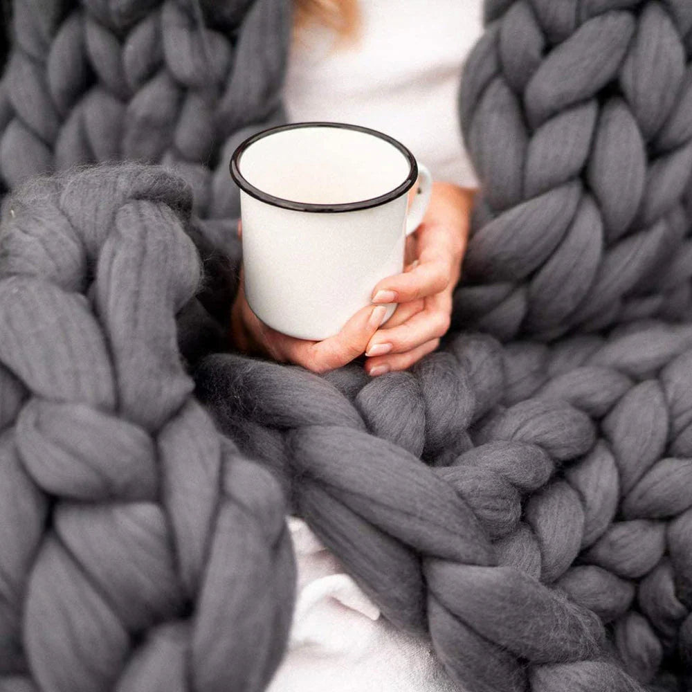 LuxeWool – DIY Chunky XL Wool Yarn for Knitting & Crafts