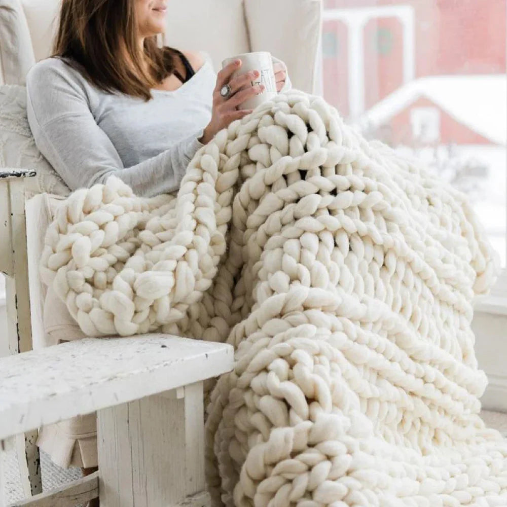 LuxeWool – DIY Chunky XL Wool Yarn for Knitting & Crafts