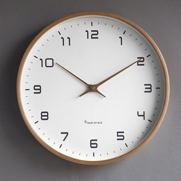 NordicTimber - Wanduhr aus Holz mit geräuschlosem Uhrwerk