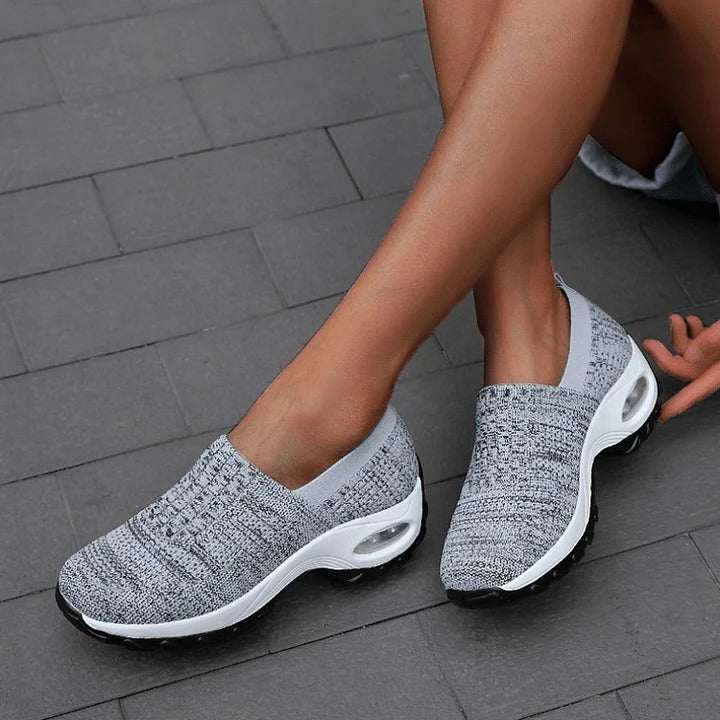 OrthoSlip – Zapatos cómodos sin cordones para mujer