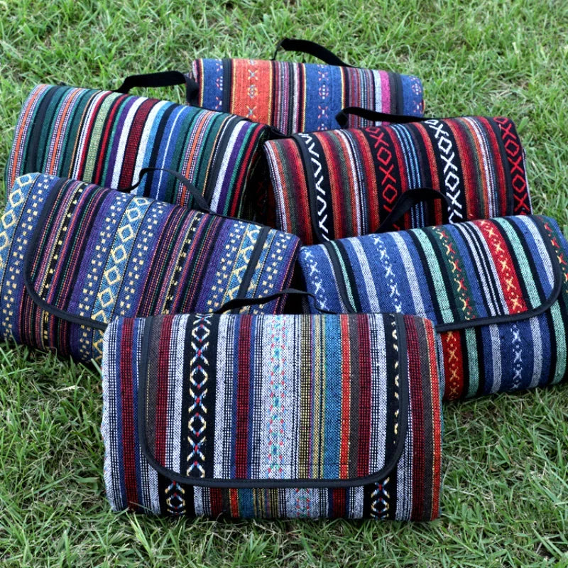 NOMADIC MAT – Outdoor Waterproof Picnic Blanket for Camping & Beach Days