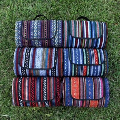 NOMADIC MAT – Outdoor Waterproof Picnic Blanket for Camping & Beach Days