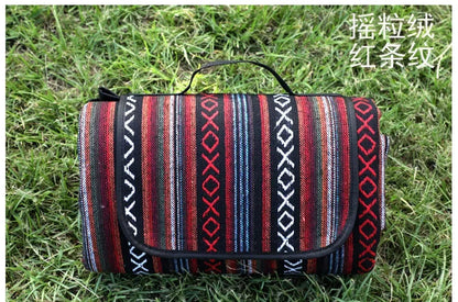NOMADIC MAT – Outdoor Waterproof Picnic Blanket for Camping & Beach Days
