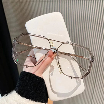 VOGUEVIEW SHADES – Oversized Square Sunglasses with UV400 & Photochromic Lenses