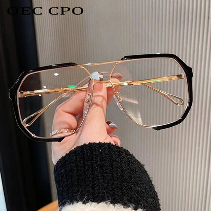 VOGUEVIEW SHADES – Oversized Square Sunglasses with UV400 & Photochromic Lenses