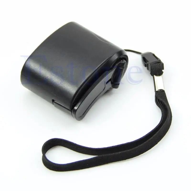 HandCrank Charge – Portable USB Emergency Charger for Outdoor Survival