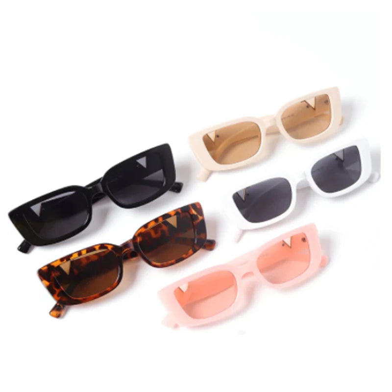 VINTACAT SHADES - Retro Cat Eye Sunglasses with UV400 Protection