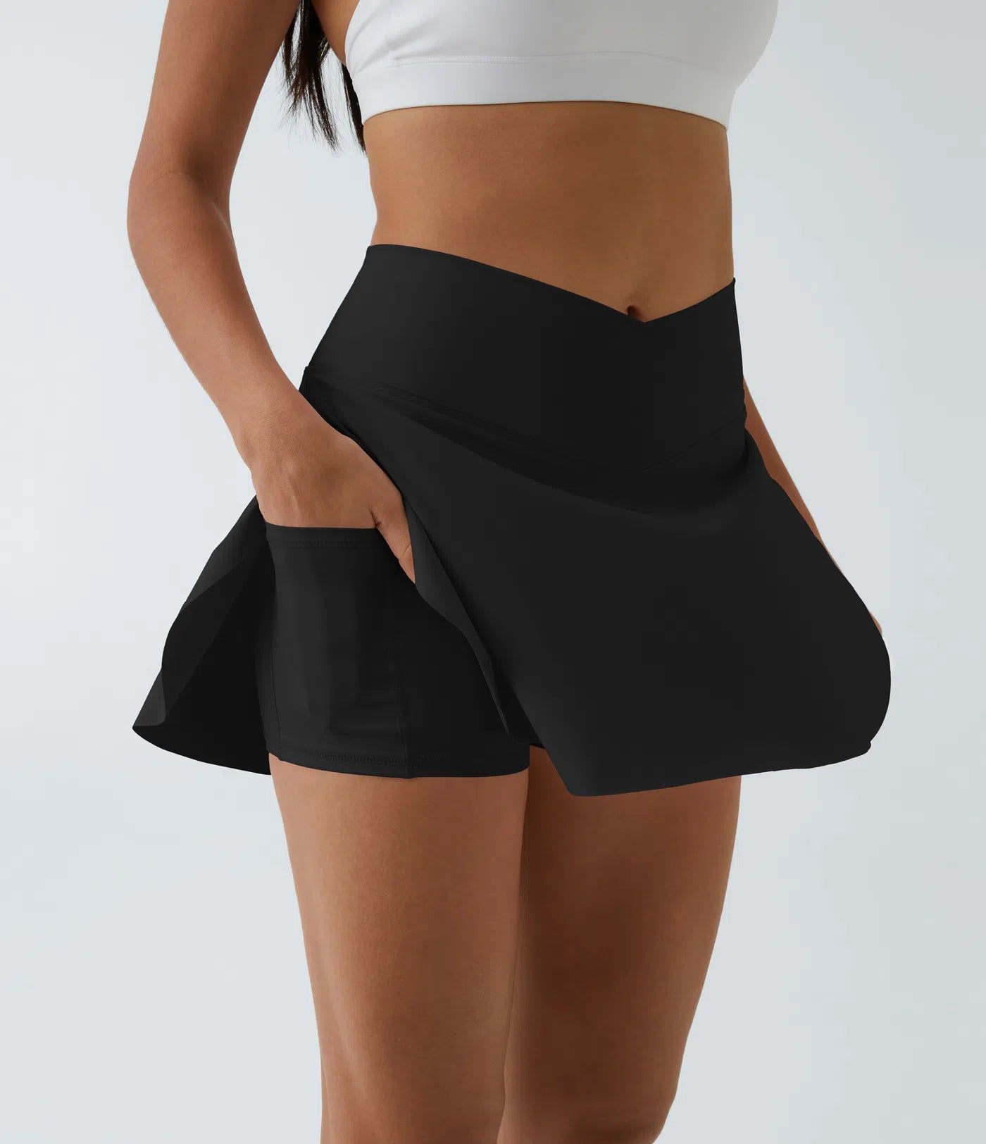 SoftlyZero Skirt - Mini-jupe plus longue avec short, ceinture croisée et poche cachée