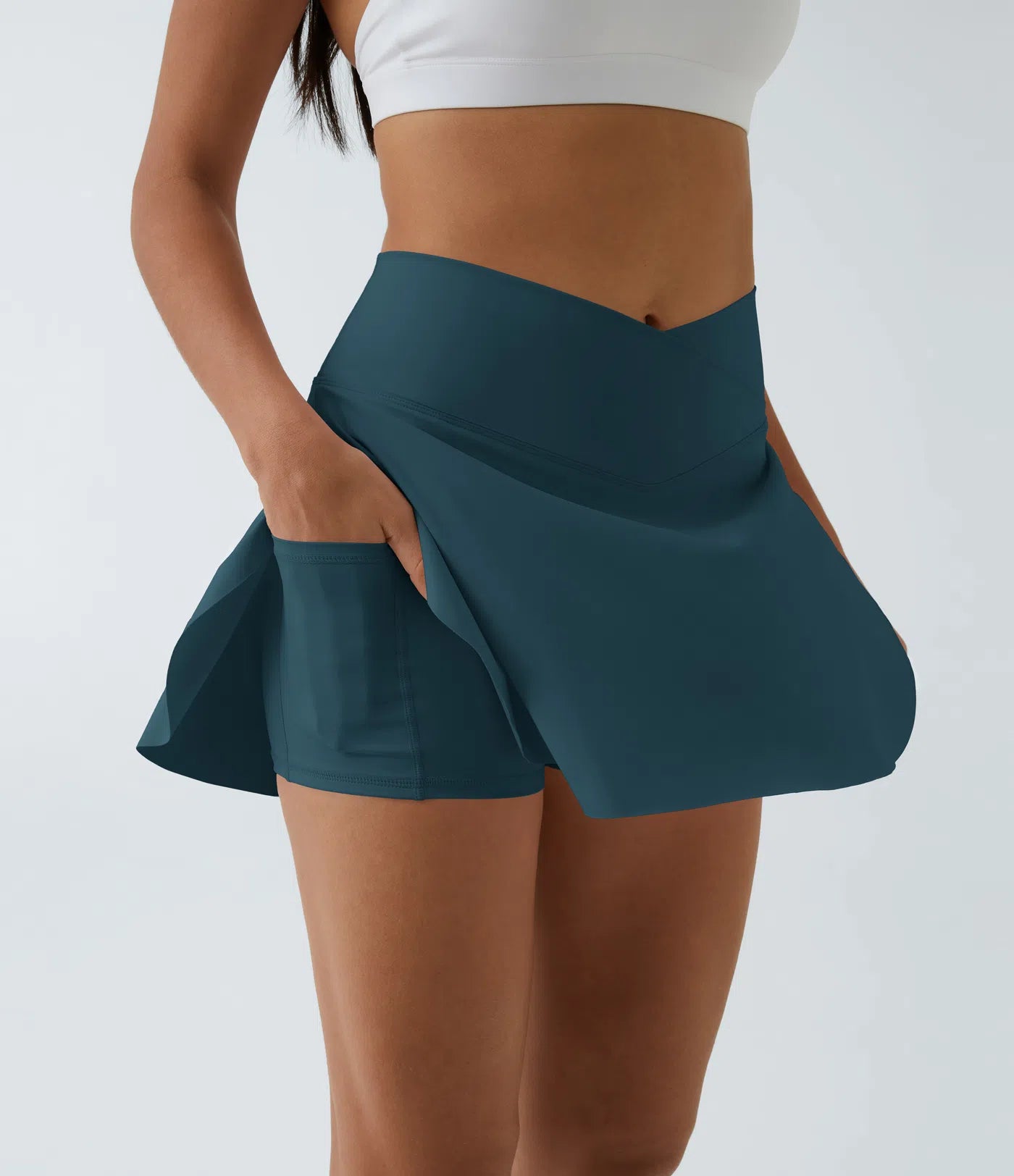 SoftlyZero Skirt - Mini-jupe plus longue avec short, ceinture croisée et poche cachée