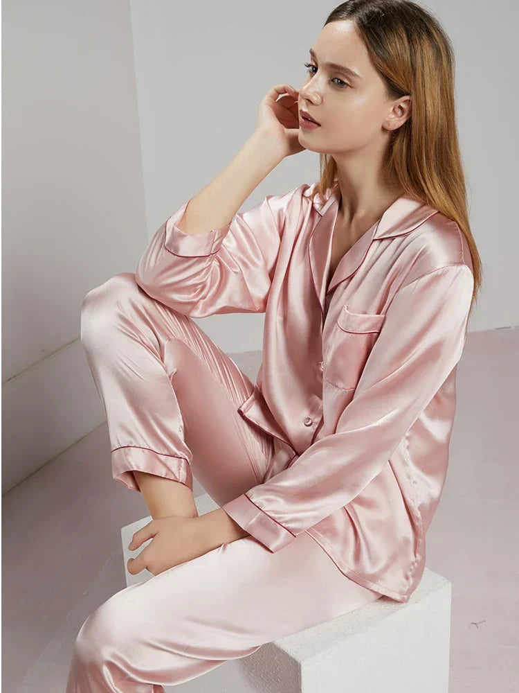 Silk Pyjamas - 100% silk pyjamas for women with luxurious comfort & timeless elegance 1