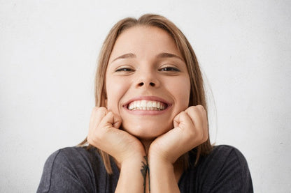 SmileFlex - prótesis con lentes dentales blancas