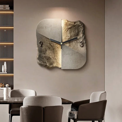 StoneAura - Moderne Wanduhr mit Sandstein-Effekt und geräuschlosem Quarz