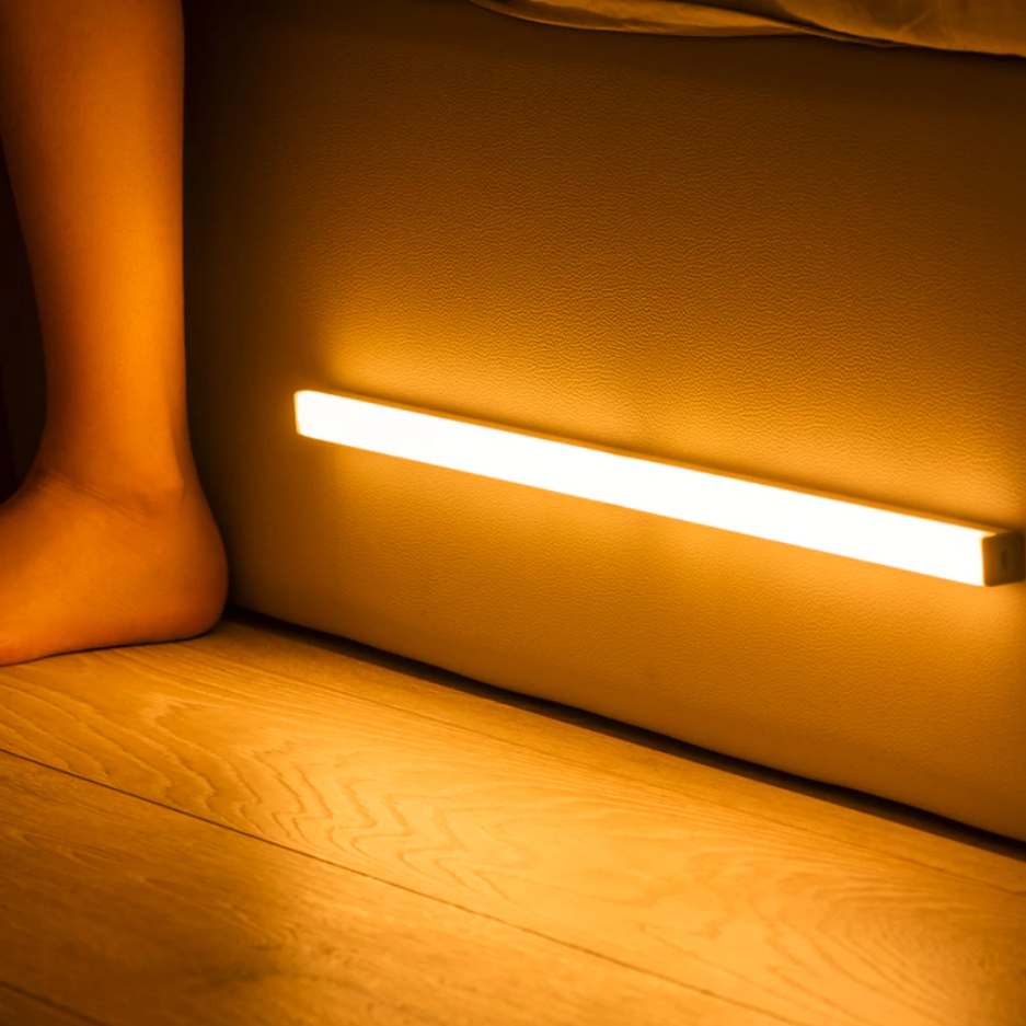 Wireless LED light with movement sensor-flexible light control, AAA batteries or USB, 9-50 cm length 4