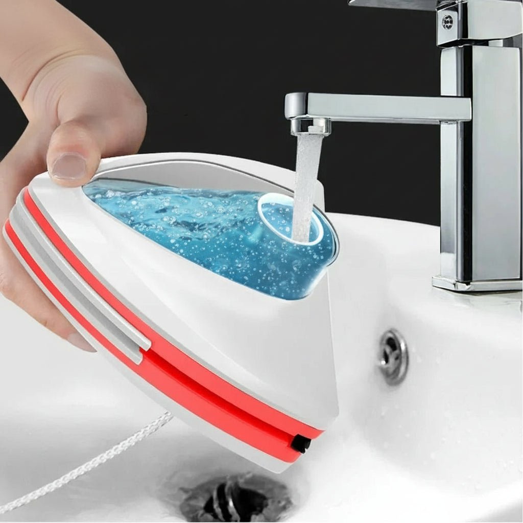 AQUAPANE – Magnetic Double-Sided Glass Cleaner with Water-Fill Chamber 1