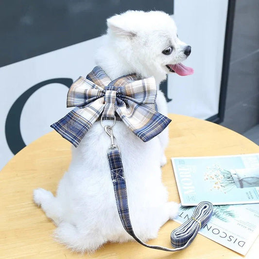 AURÉLIEN HARNAIS – Pettorina Regolabile per Cani con Design Elegante a Fiocco