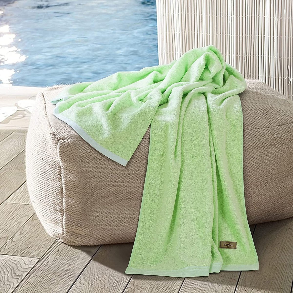 Bambora Pluche Badhanddoek | Extra-zacht bamboestof voor spa, sportschool en thuisgebruik