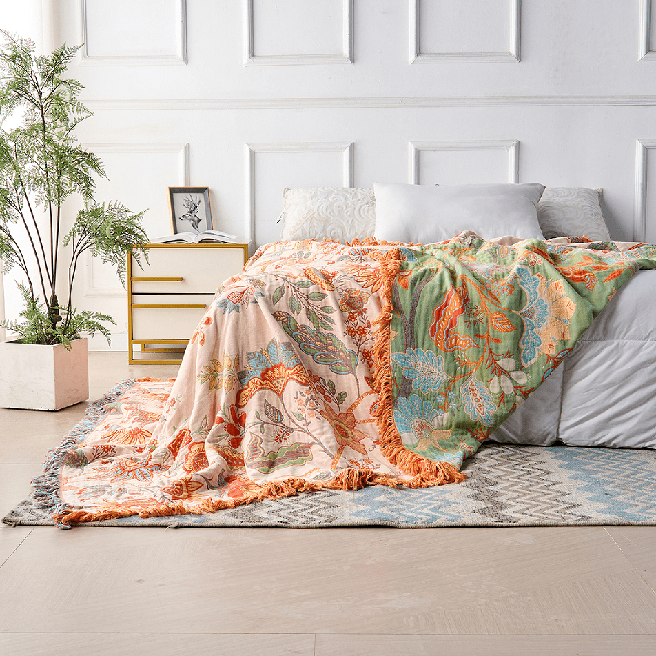 Boho-Chic – Cotton Throw Blanket with Floral Boho Pattern