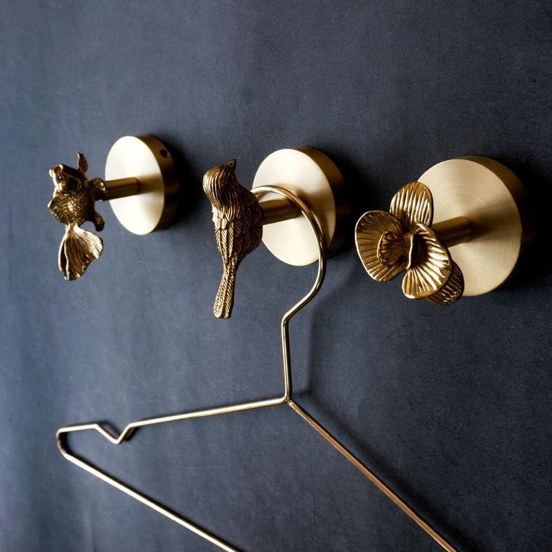 NOBLEPAW – Decorative Brass Animal Coat Rack with Gold Finish 1