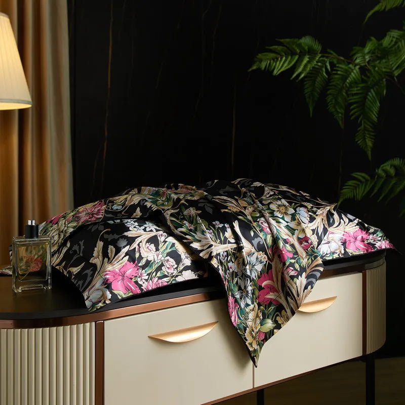 Caressence – Mulberry Silk Pillowcase for Luxurious Sleep Comfort