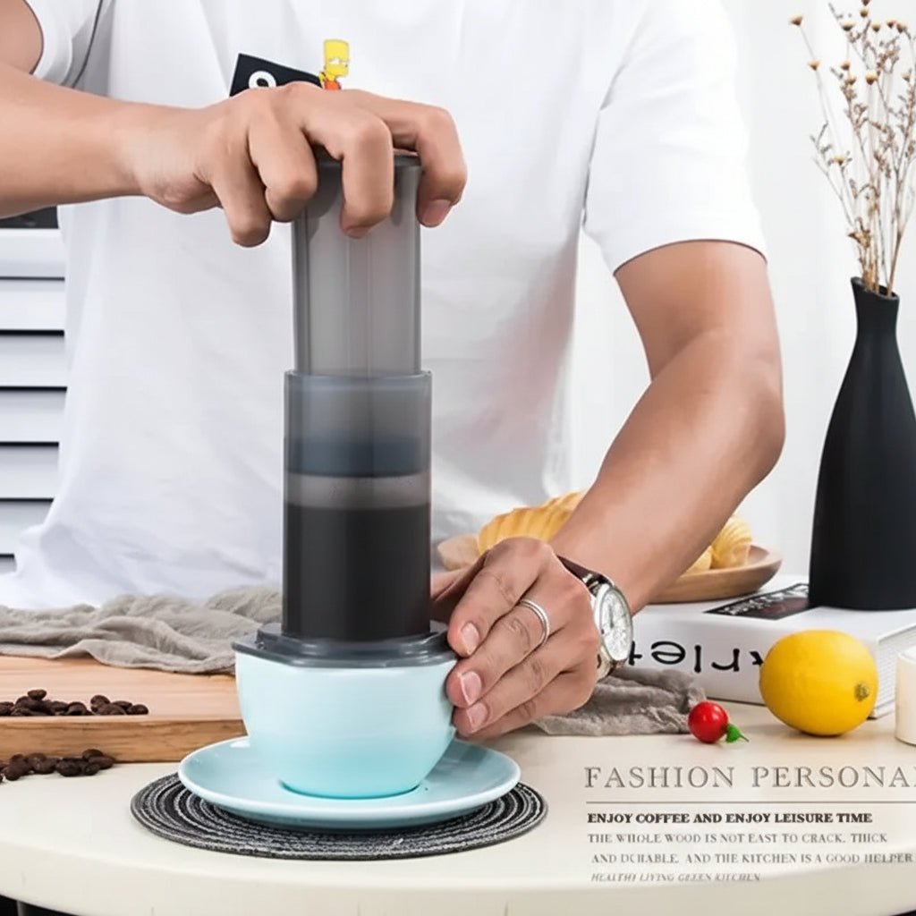PRESSPRO – Portable French Press Coffee Maker with Durable Reusable Filter 3
