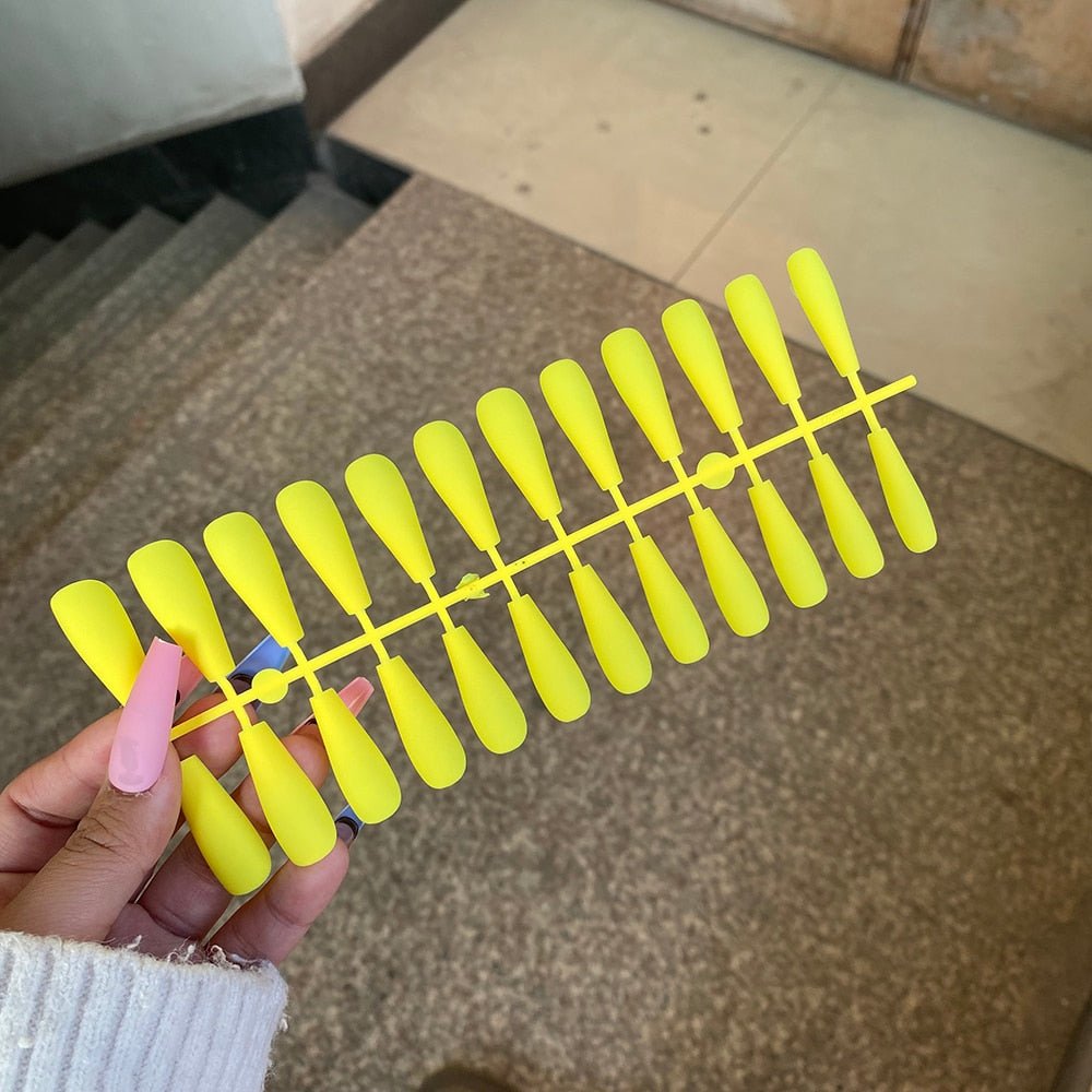 Variant image for Yellow