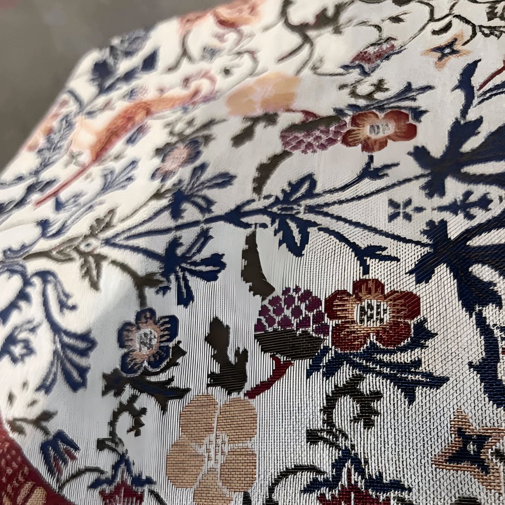 NAPPERONS EVERBLOOM – Chemin de table élégant avec motif jacquard floral et oiseau