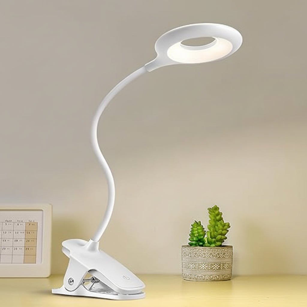 READFLEX – Dimmable USB LED Reading Light with Clip and Adjustable Neck 3