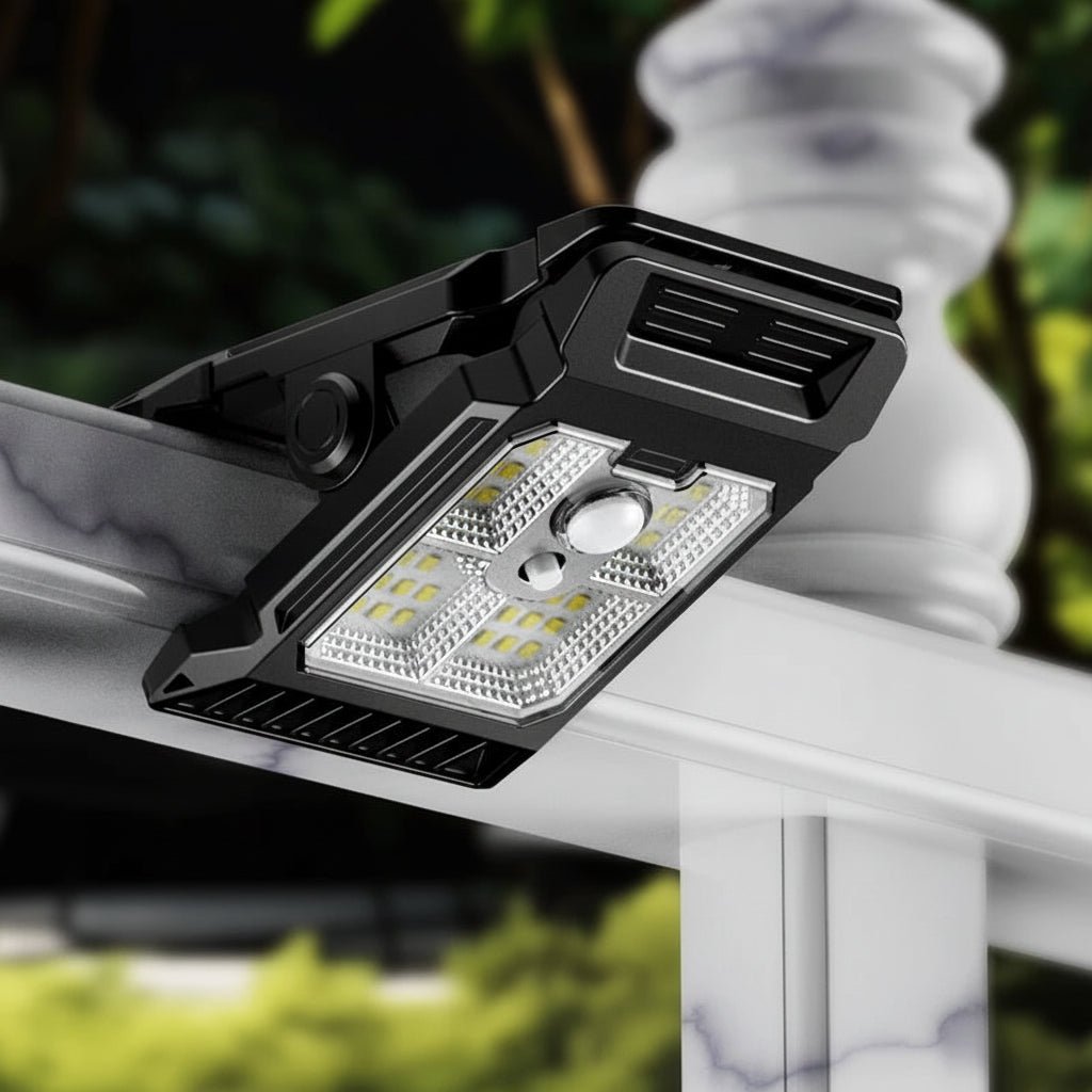CLIPGLOW – Smart Solar Clip Light for Outdoor Use